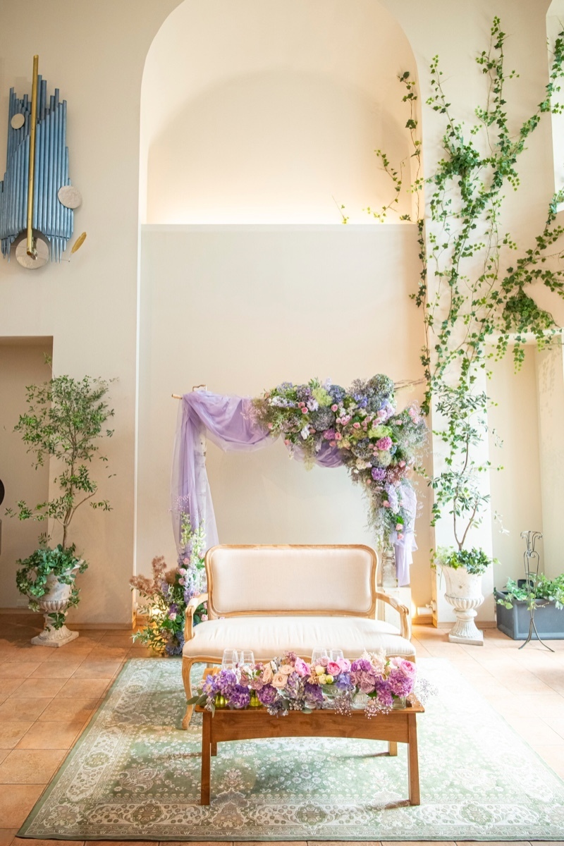 So Many Options! A Comprehensive List of Floral Arrangements Needed for Weddings Beyond Just Takasago and Guest Tables*にて紹介している画像