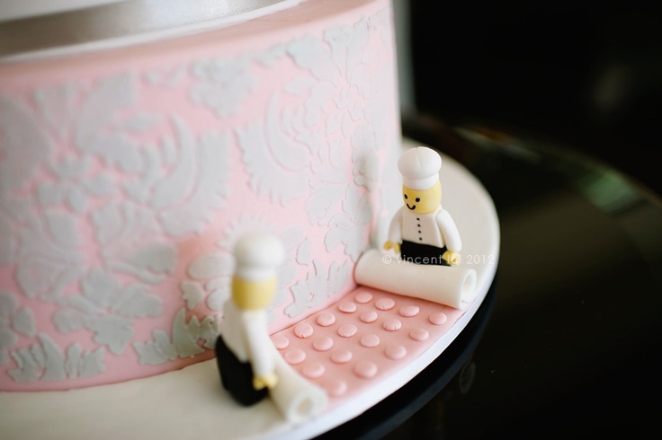 Cute LEGO-Themed Wedding: Like a Toy!にて紹介している画像