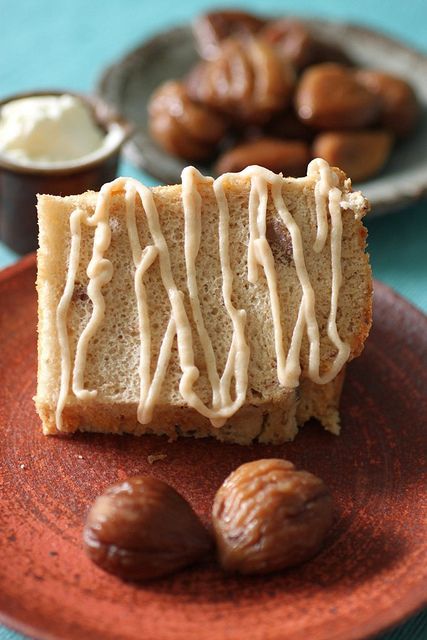Autumn Sweets: A Collection of Cakes Featuring Chestnuts ♡にて紹介している画像