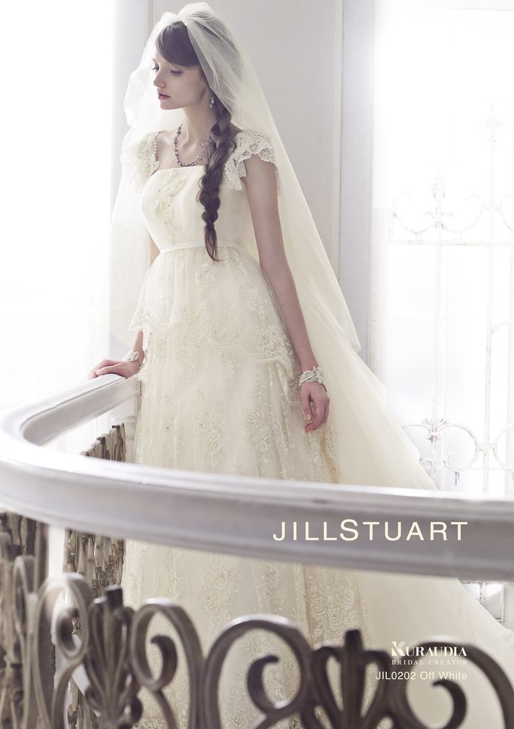 "Fall in Love with Marriage: JILL STUART's Latest Wedding Dress Collection 2015*"にて紹介している画像