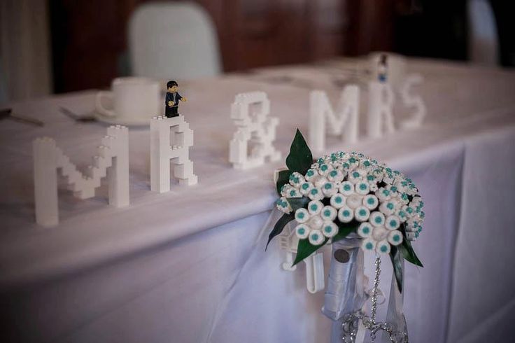 Cute LEGO-Themed Wedding: Like a Toy!にて紹介している画像