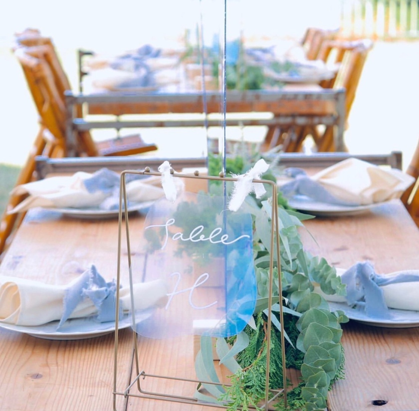 I never thought of this! The idea of connecting each table number to give it meaning is amazing ♡にて紹介している画像