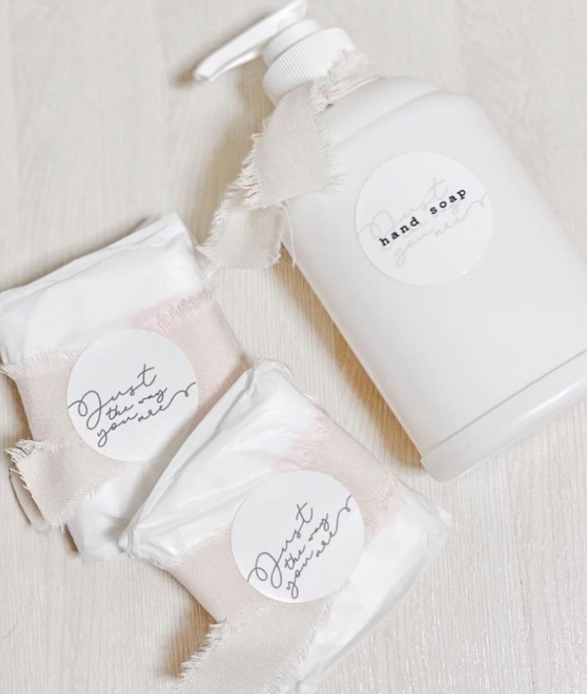 来てくれたゲストには最高の心遣いを♡結婚式当日に行う【さりげないおもてなし演出】まとめ＊にて紹介している画像