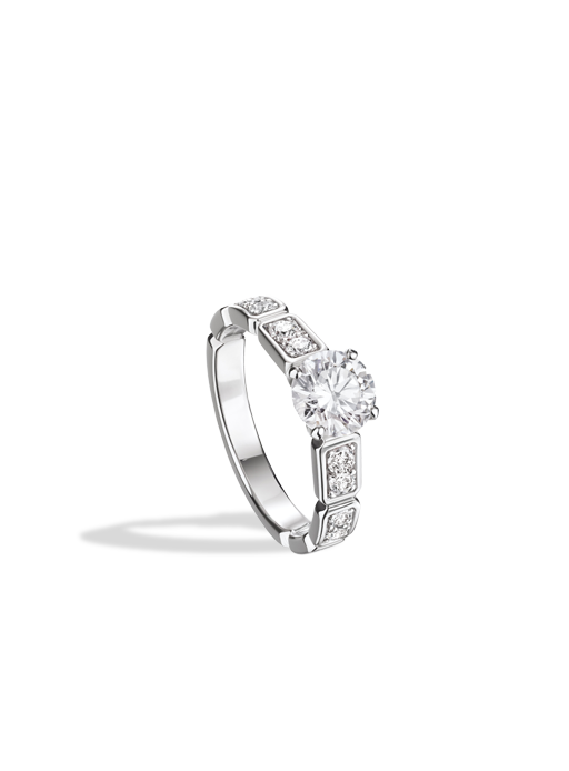 【CHANEL's New Ring】The Ribbon-Motif "Ruban de Chanel" Makes Its Debut♡にて紹介している画像