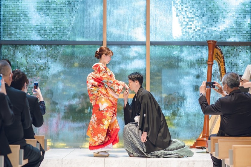 If You're Having a Wedding During Pregnancy! A Special Vow Kiss for Your Baby Bump♡にて紹介している画像