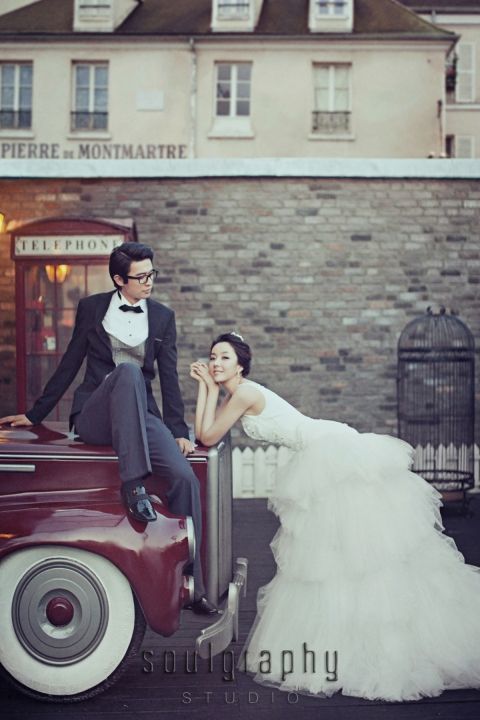 A Comprehensive Guide to Capturing the Best Wedding Photos by Country♡にて紹介している画像