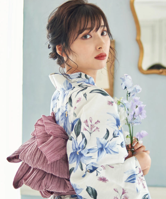 【2021年】在售罄之前！特价1万到1.5万日元的可爱浴衣特集にて紹介している画像