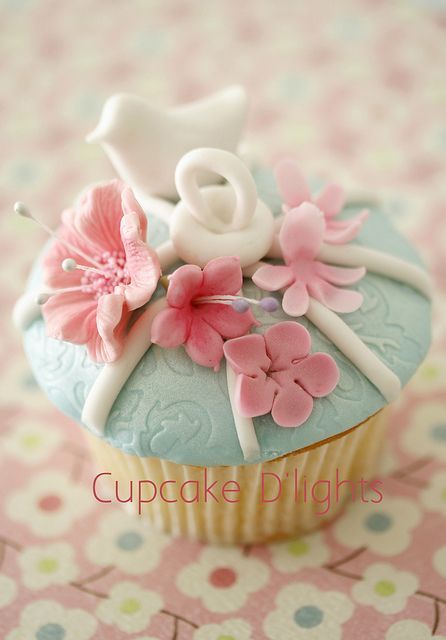 『幸せを運ぶ鳥』をモチーフに♡癒しのHAPPYウェディング＊にて紹介している画像