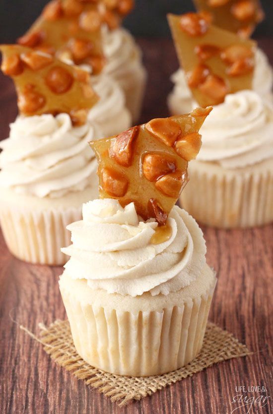 The Top 10 Irresistibly Cute Cupcakes for Your Next Gathering!にて紹介している画像