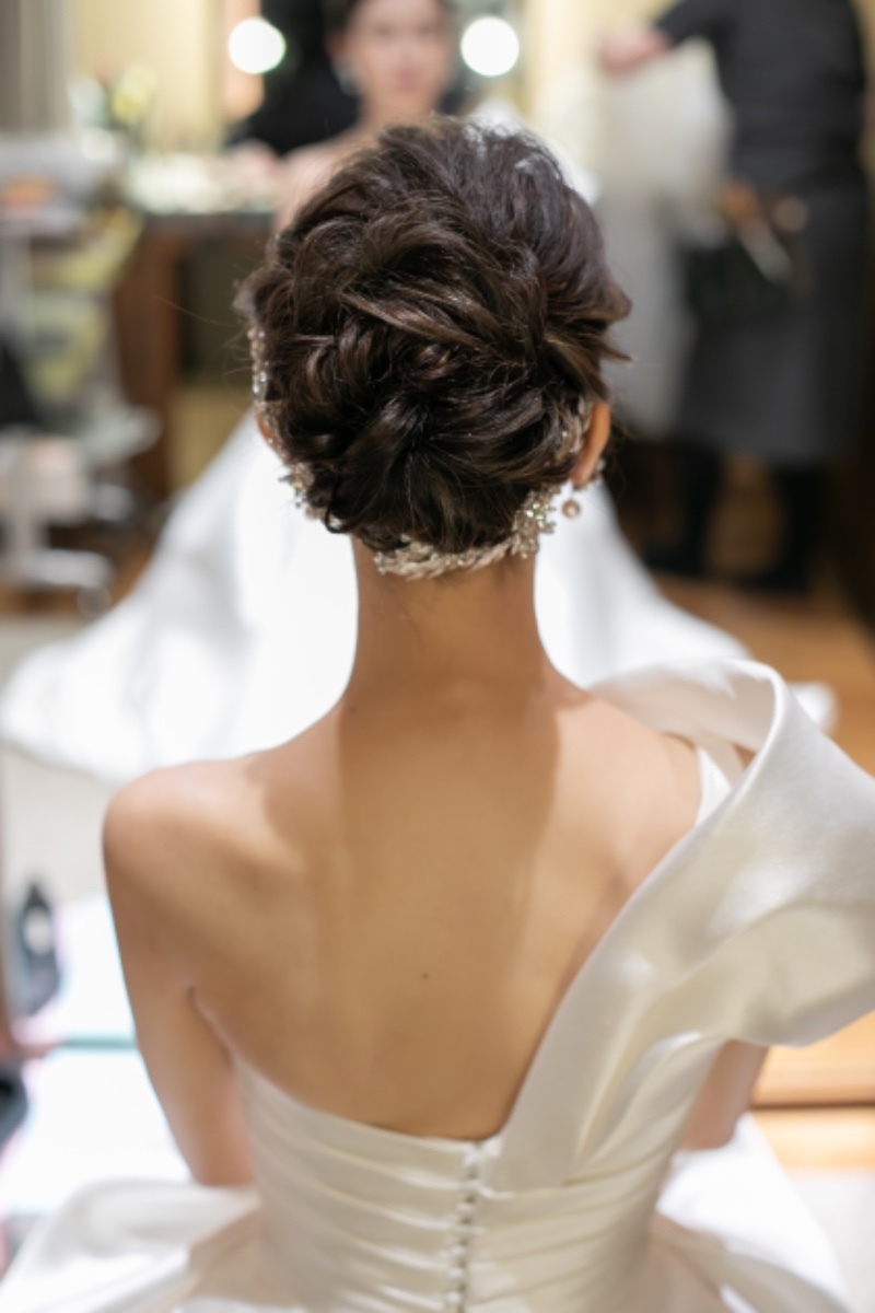 すっぴんからフルメイク完成までを動画で記録する♡【ヘアメイクタイムラプス】が面白いにて紹介している画像