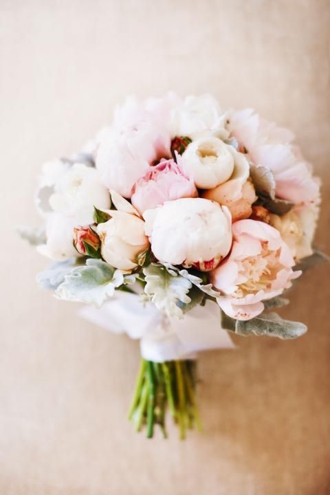 Introducing Adorable Pastel Bouquets by Main Color ♡にて紹介している画像