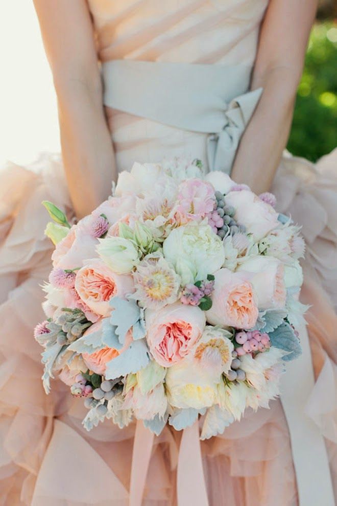 Introducing Adorable Pastel Bouquets by Main Color ♡にて紹介している画像