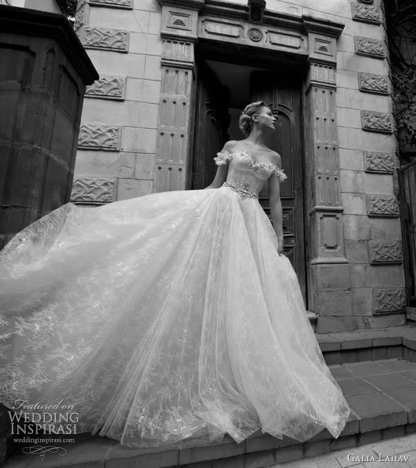 This Summer, OPEN!! Don't Miss the New Brand 'Magnolia White' by Takami Bridal!にて紹介している画像