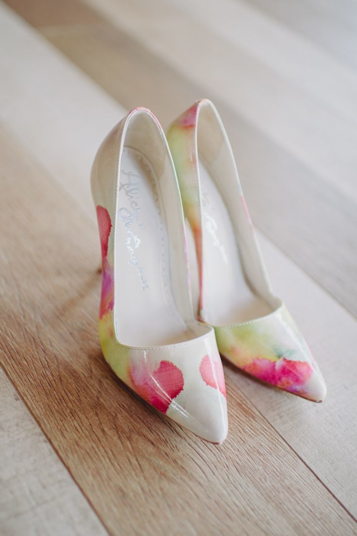 初夏にぴったり♡「花びら」がテーマの華やかで可愛い結婚式＊＊にて紹介している画像