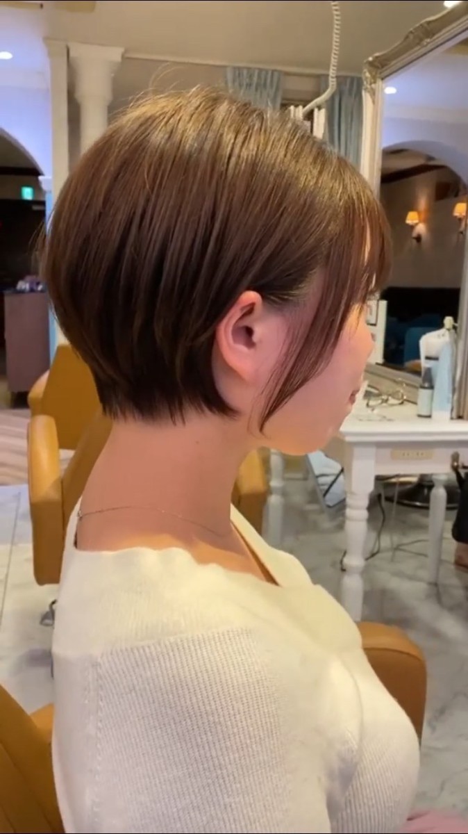 婚礼后，剪短长发进行义发捐赠的新娘经验分享【后半部分也有挑战】にて紹介している画像