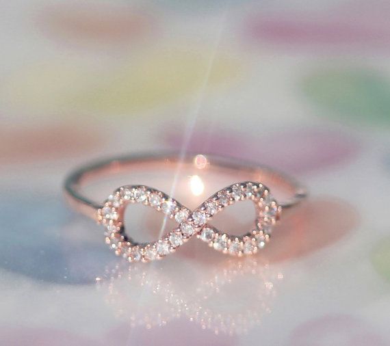 A Collection of Beautiful Rings Found on 'Etsy' That You Can Order from Writers Around the World♡にて紹介している画像