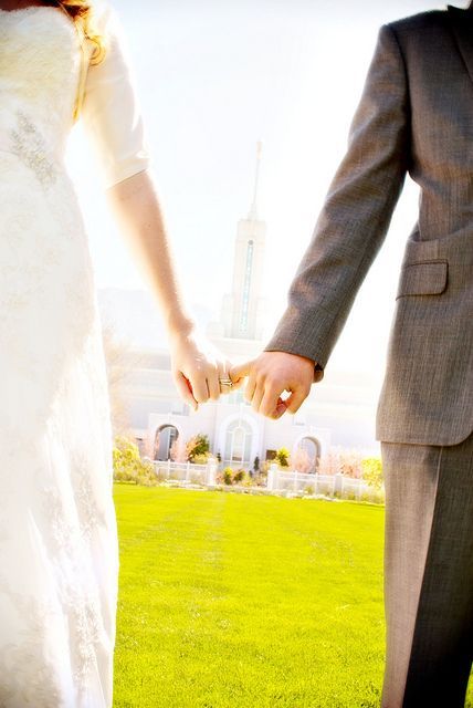 Matching with My Beloved: A Collection of Coveted High-End Brand Couple Accessories ♥にて紹介している画像