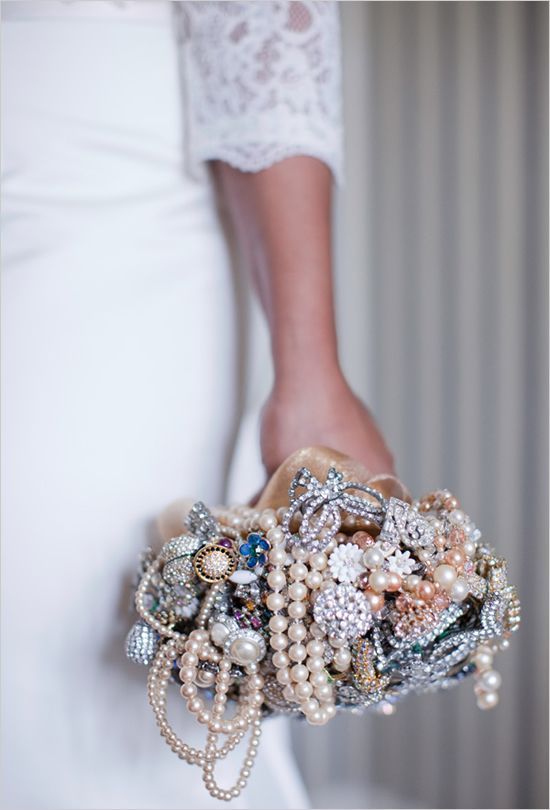 世界一番幸せな花嫁になれる♡白く美しいパールがテーマの結婚式＊にて紹介している画像