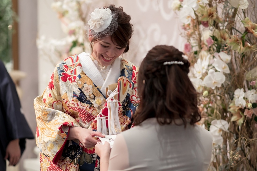 Too Many Desirable Items: The Latest Gift Catalog and Delivery Service for Wedding Favors - "Hikika"にて紹介している画像