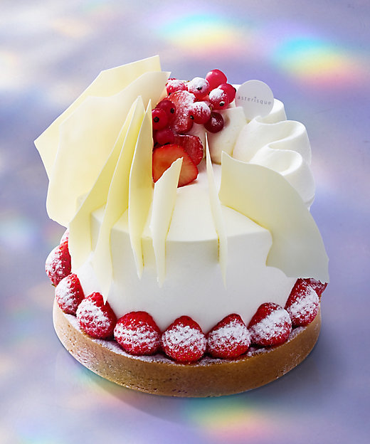 すでに売り切れ続出!三越伊勢丹で買える有名パティスリーのクリスマスケーキ2021特集*にて紹介している画像