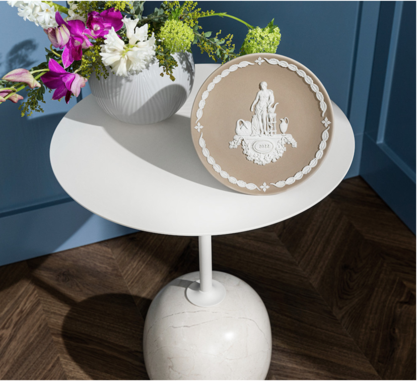 Celebrating 2022: A Showcase of This Year's Year Plates and Tumblers from Famous Brandsにて紹介している画像