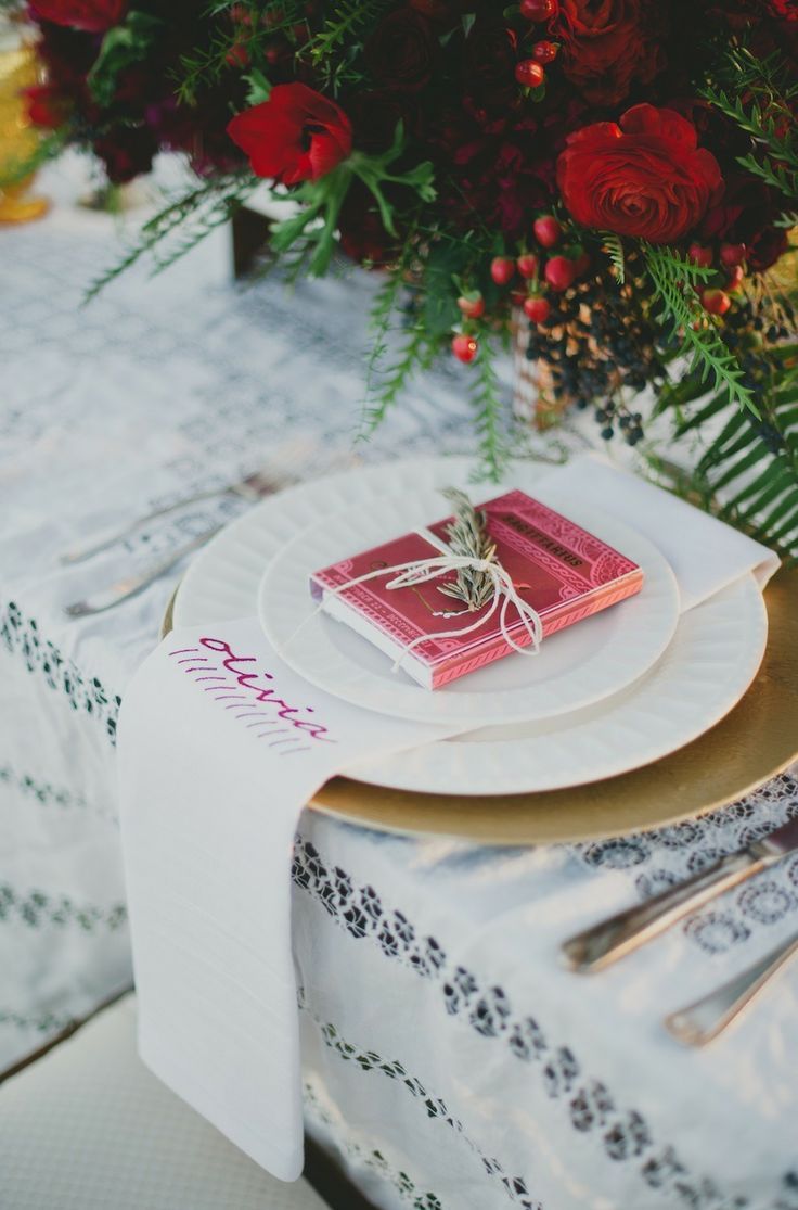 テーブルがおしゃれに華やかになるデコレーションのイメージcollection♡にて紹介している画像