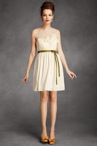 Let's Find Your Favorite Wedding Dress with a Relaxed Vibe! ♡にて紹介している画像