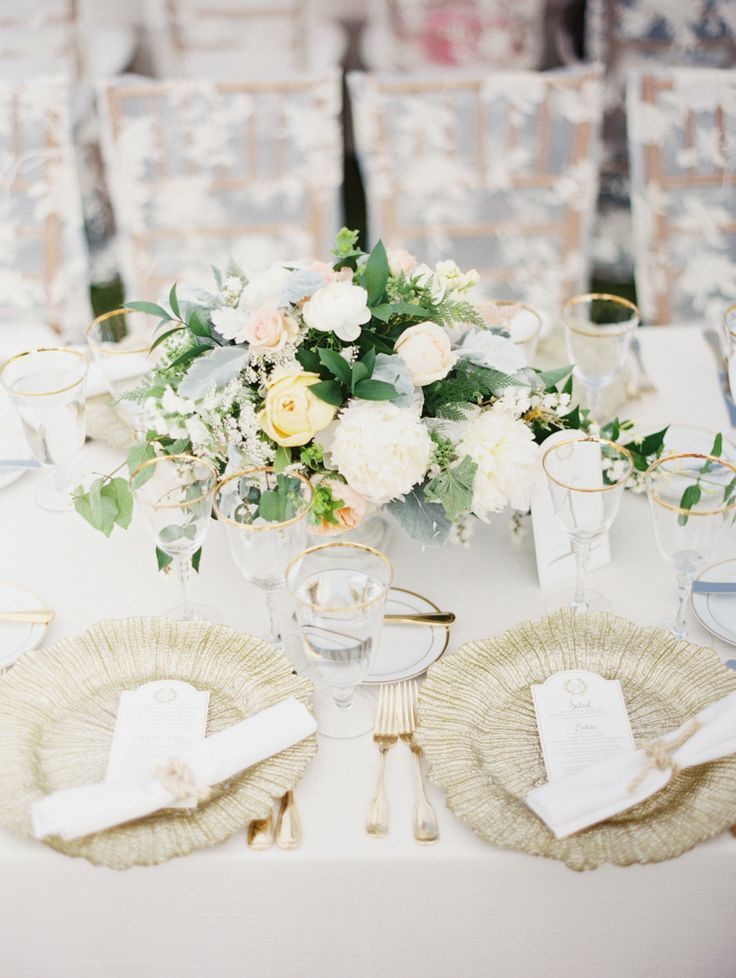 テーブルがおしゃれに華やかになるデコレーションのイメージcollection♡にて紹介している画像