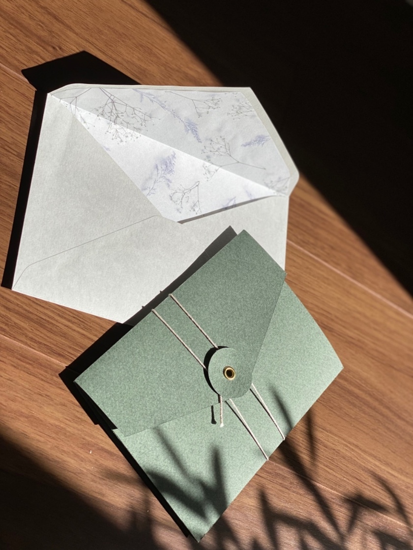 "Let's Get Started Without Procrastinating! 7 Things You Can Do Even If You Haven't Settle on a Theme or Concept for Your Wedding"にて紹介している画像