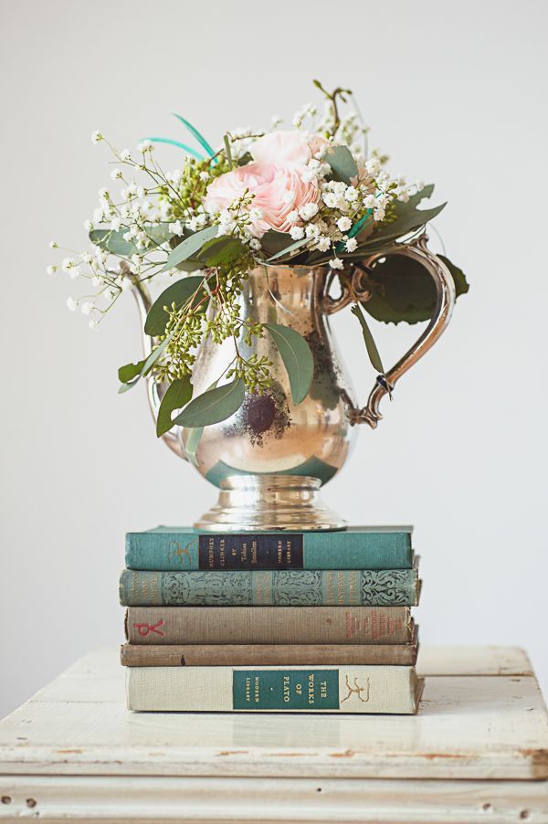 BOOK×FLOWER♡ Adorable Vintage Vibes♡にて紹介している画像