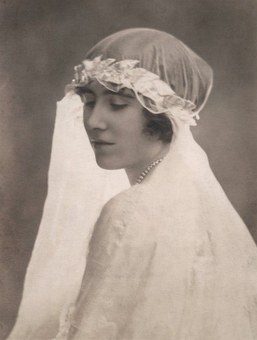 Perfect for a Wedding Party! 7 Stylish and Happy Cocktails ♡にて紹介している画像