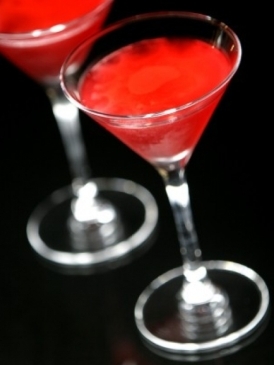 Perfect for a Wedding Party! 7 Stylish and Happy Cocktails ♡にて紹介している画像