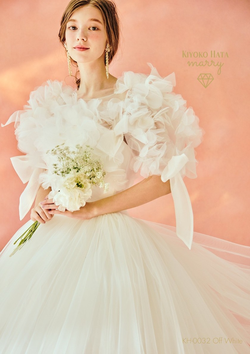 New Arrivals Coming Soon ♡ Check Out All Designs from the KIYOKO HATA × marry New Collection Here!にて紹介している画像