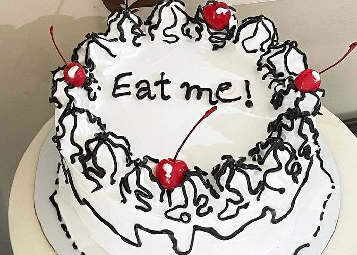 日本でも 通販でオーダー出来る 漫画から出てきたみたいな 2dケーキ が話題です Marry マリー