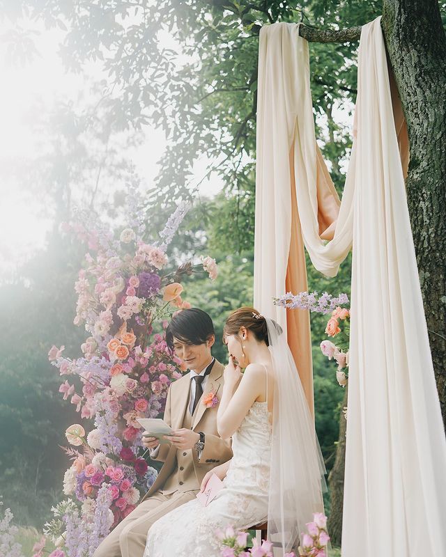 ずっとラブラブでいられそう。昔のお手紙をアルバムにして振り返るアイデアがロマンティック♡にて紹介している画像