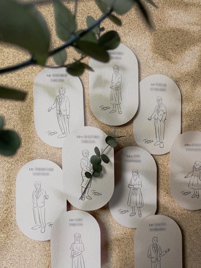 Absolutely happy when received ♡ A bride who created an illustration table card for each guest is wonderful ♡にて紹介している画像