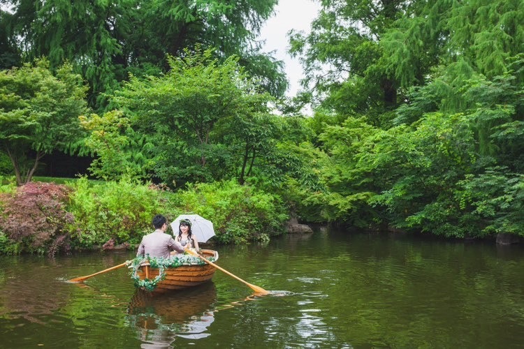 It looks like a scene from a movie! The amazing performance of the "boat entrance" at Tsurumi no Mori Geihinkan in Osaka ♡にて紹介している画像
