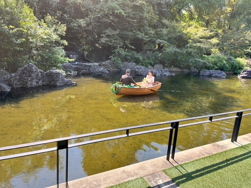 It looks like a scene from a movie! The amazing performance of the "boat entrance" at Tsurumi no Mori Geihinkan in Osaka ♡にて紹介している画像