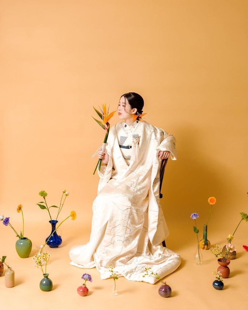 Just like a bird! Do you know the orange, stylish flower known as the [Gokurakuchouka]?にて紹介している画像