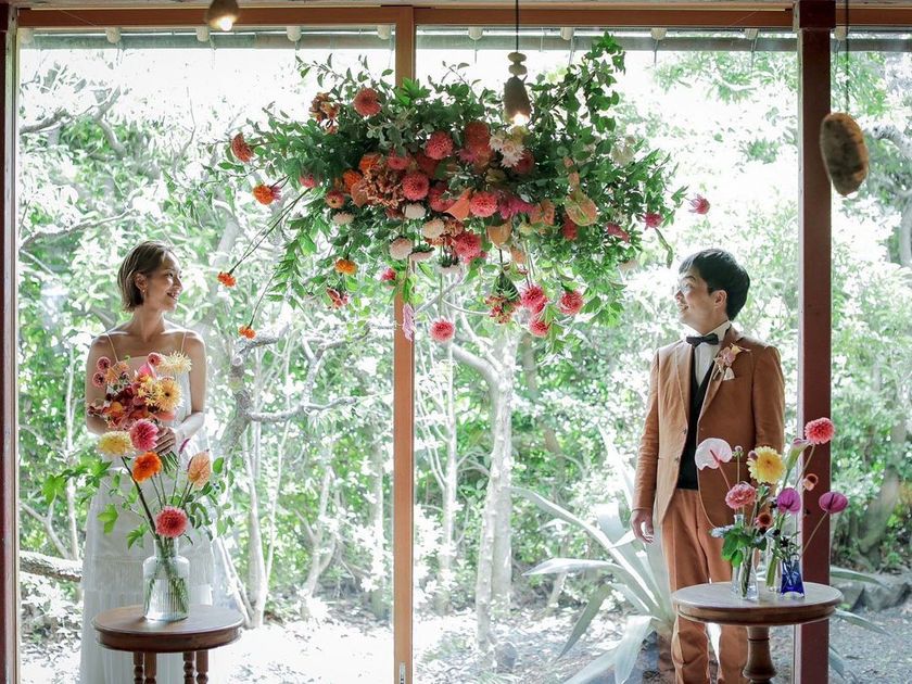 I long for a wedding with the best creators surrounded by flowers at the production team 【Hana no Kekkonshikiya】....にて紹介している画像