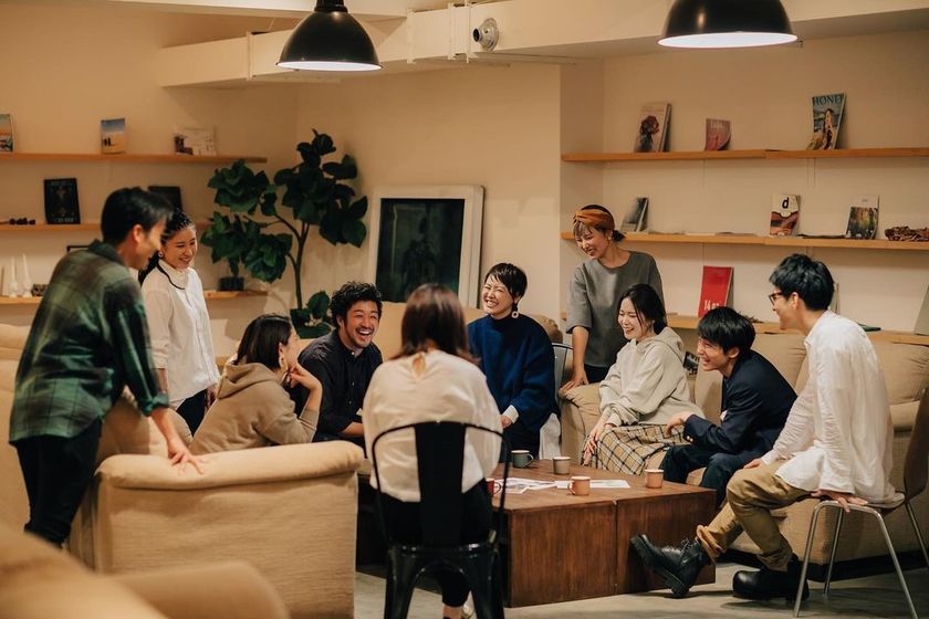 I long for a wedding with the best creators surrounded by flowers at the production team 【Hana no Kekkonshikiya】....にて紹介している画像