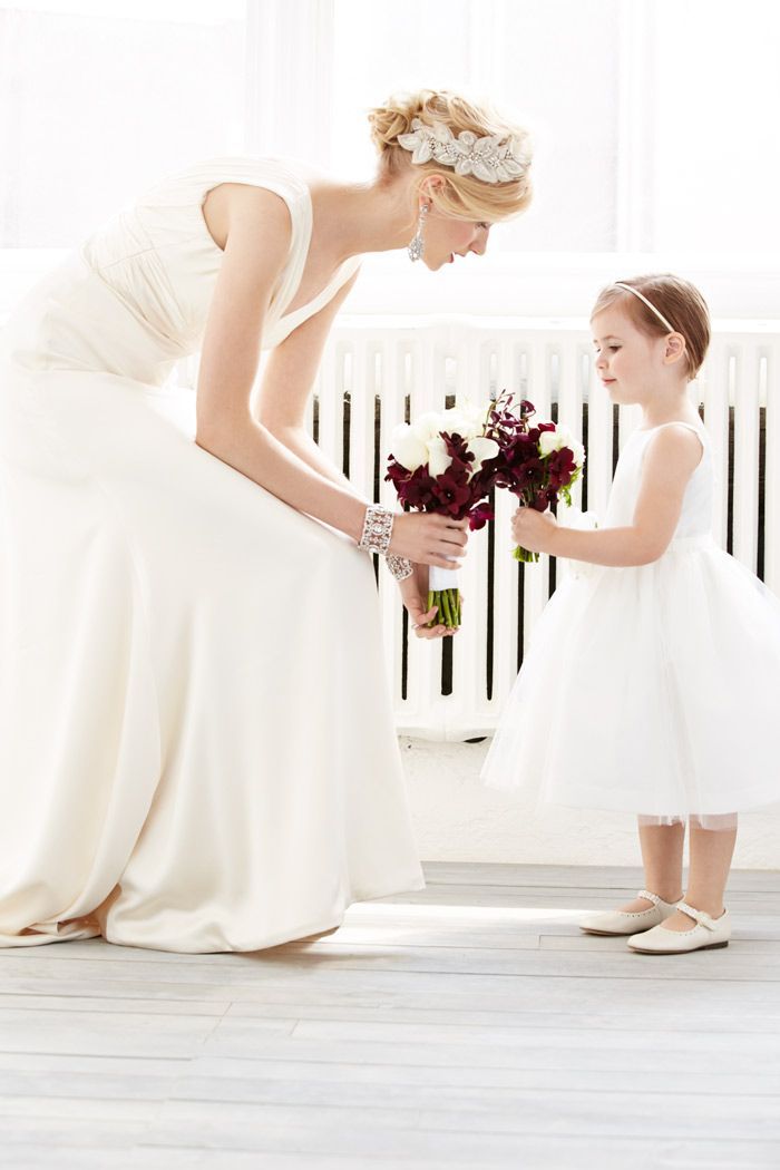 Dressed-Up Little Guests: Adorable Flower Girls!にて紹介している画像