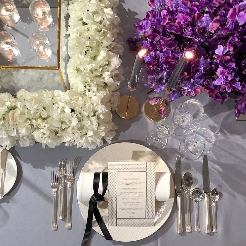 An evolved version of Dozen Roses ♡ A wonderful guest participation flower ceremony using real roses 🌹にて紹介している画像