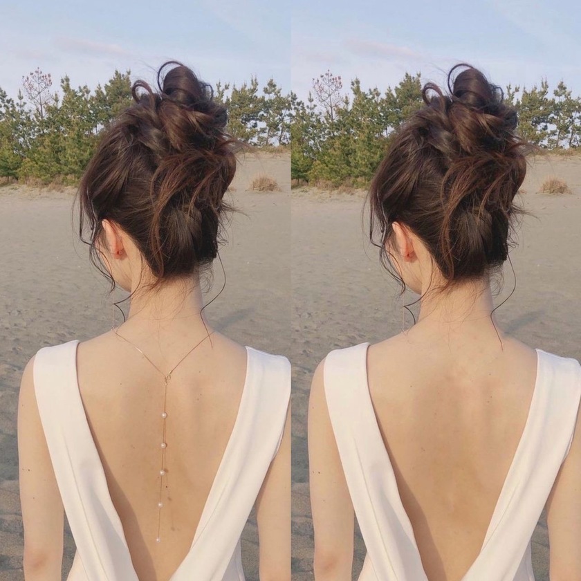 海外新娘热门♡背部大开口礼服搭配［背颈项链］如何？にて紹介している画像