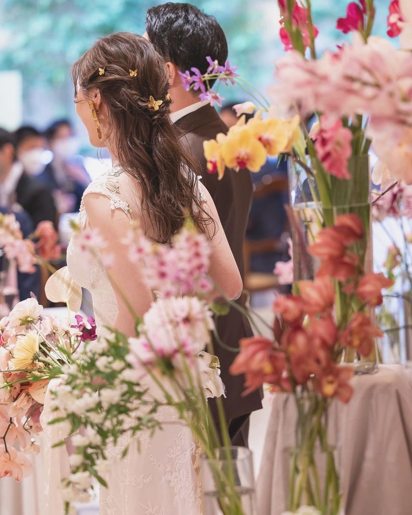 There are hair accessories and piercings ♡ [Jennifer Bear's Butterfly Series] features a wonderful bridal appearance collection ♡にて紹介している画像