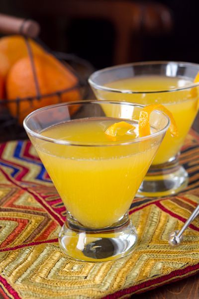 Perfect for a Wedding Party! 7 Stylish and Happy Cocktails ♡にて紹介している画像