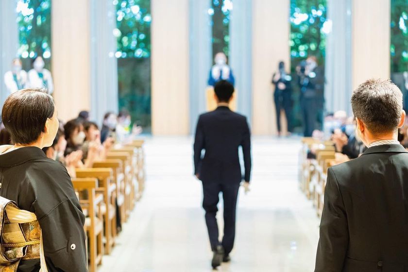 The groom's version of veiling down! 【A summary of the final preparation performance from parents to the groom】にて紹介している画像