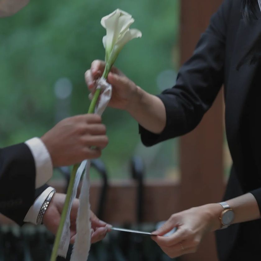 客户与员工同样重要🔖当日接待发放花束兑换券并进行任命的创意🌹🔖にて紹介している画像