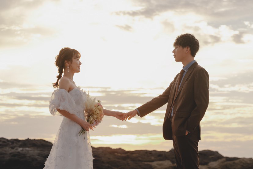【超过180张图片】神奈川县三崎半岛「城ヶ岛」前拍婚纱照大全にて紹介している画像
