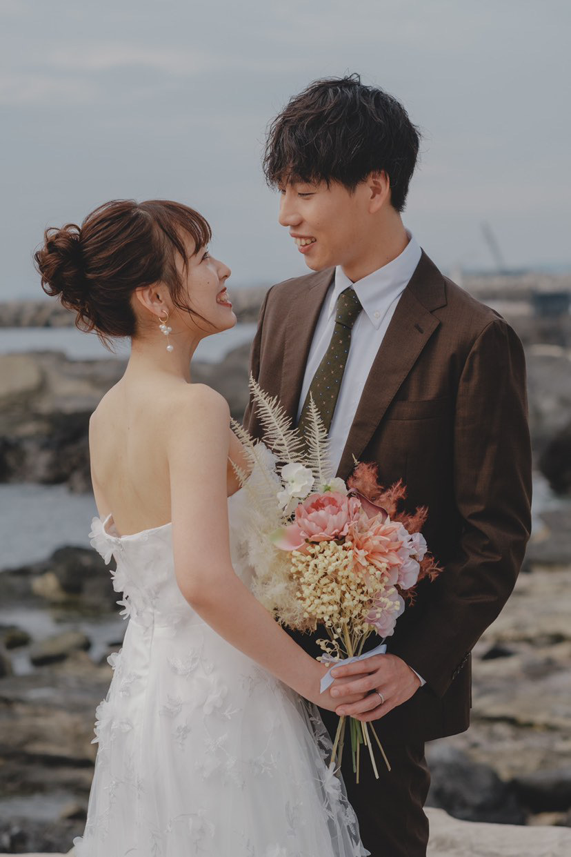 【超过180张图片】神奈川县三崎半岛「城ヶ岛」前拍婚纱照大全にて紹介している画像